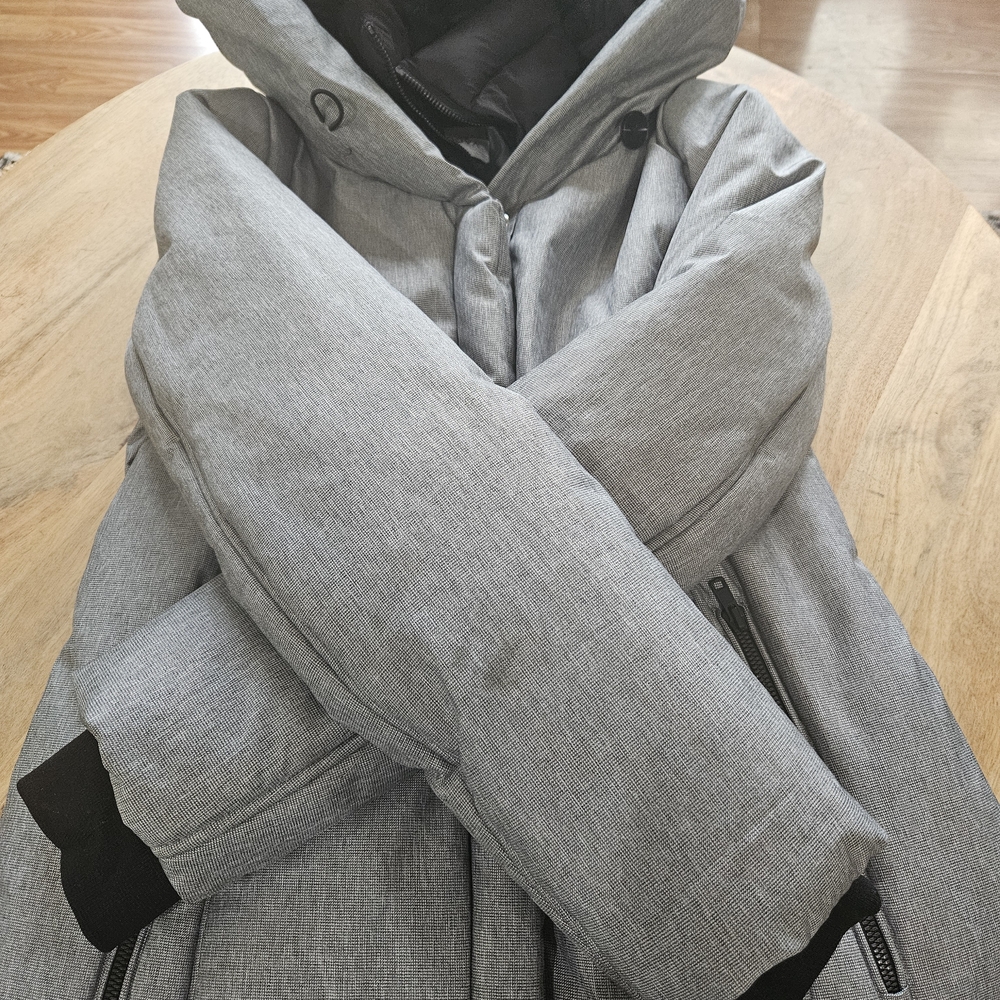 Women's Gray Ski Jacket